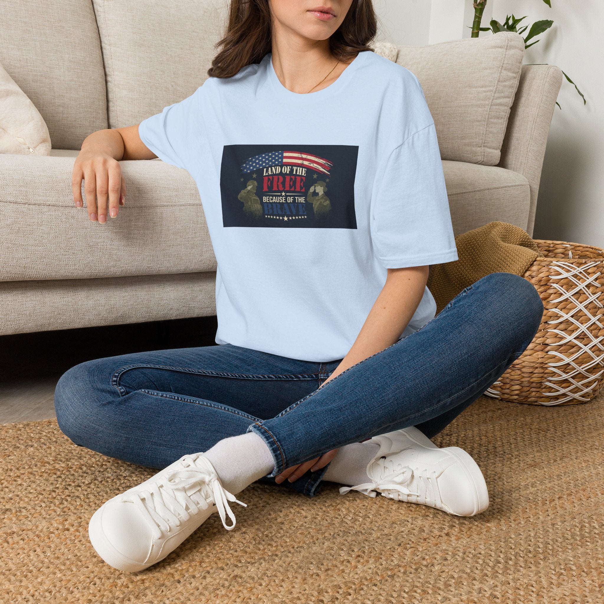Land of the Free eagle flag T-Shirt | Patriotic USA Independence Day
